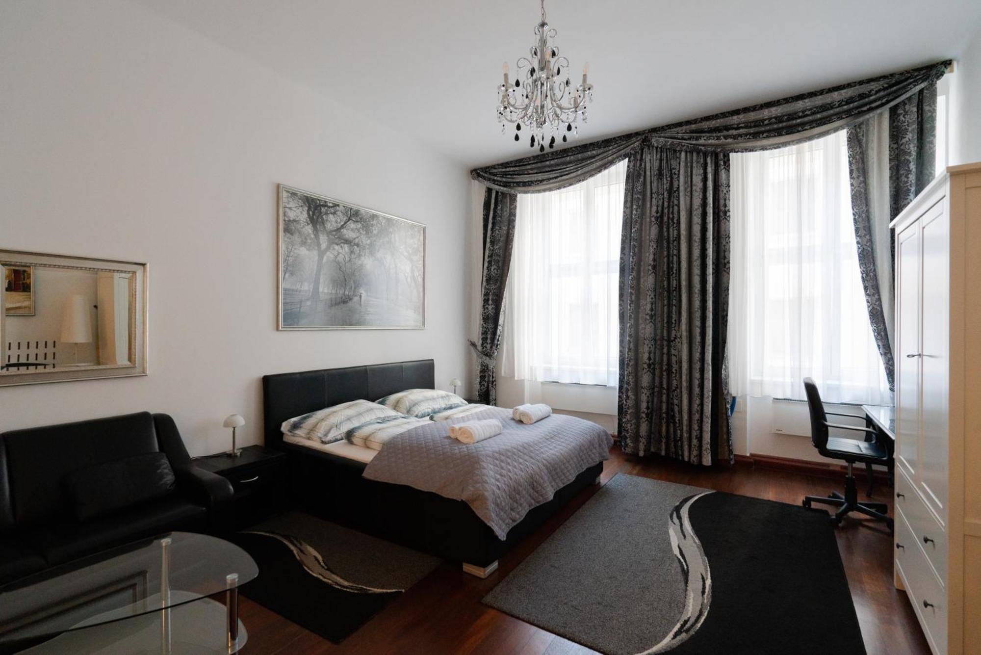 Royal Kaiser Klein Wien Ngoại thất bức ảnh